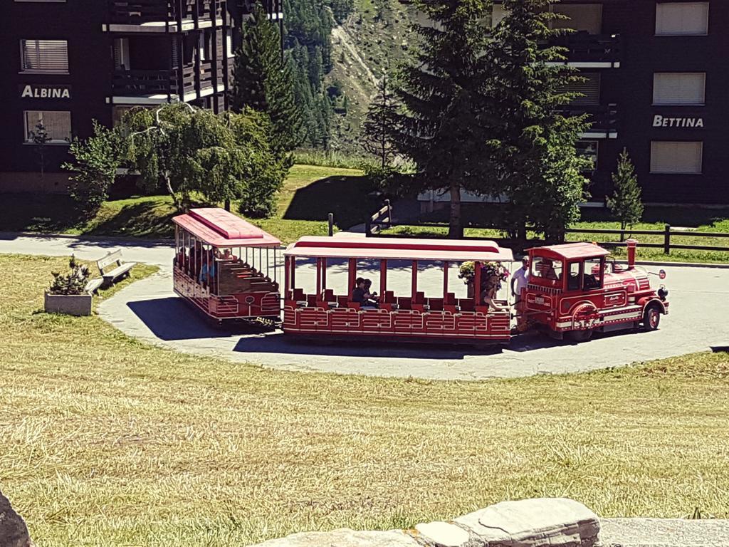 Hotel Alpenperle Saas Fee 외부 사진