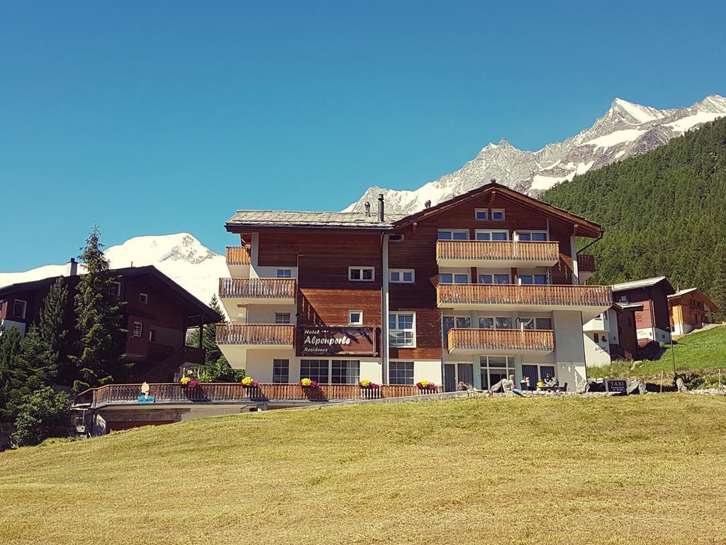 Hotel Alpenperle Saas Fee 외부 사진